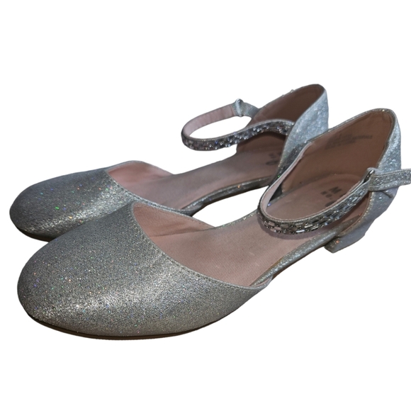 Mix No.6 Rhinestone Strap Mini Closed Toe Selina Heels - Picture 1 of 7